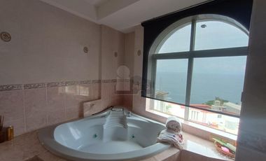 Casa en venta en Fraccionamiento Marbella en Mozimba, Acapulco