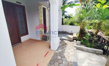 Rumah mewah disewakan murah di VPT Tidar Sukun Malang
