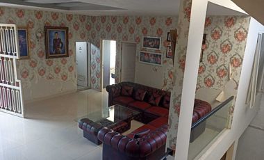 DIJUAL RUMAH MEWAH FULL FURNISH JALAN LINGKAR ISTANA DEMANG LEBAR DAUN