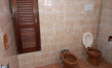 ALQUILO CASA INTERNA 2 DORM. BÂ° YOFRE NORTE!!!!!