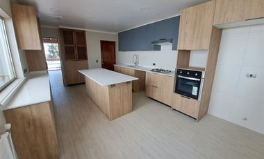 Casa en Arriendo en general blanche