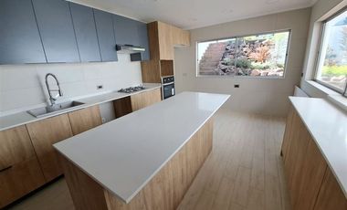 Casa en Arriendo en general blanche