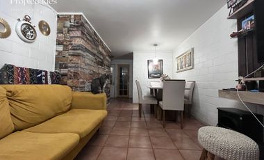 SE ARRIENDA CASA EN CONDOMINIO PARQUE CENTRAL , QUILICURA