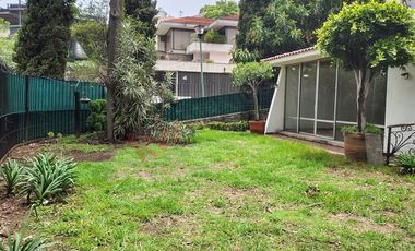 CASA EN RENTA CON JARDIN Y RECAMARA EN PLANTA BAJA