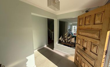 CASA 5D 3B CON PISCINA Y VISTA AL MAR EN REÑACA