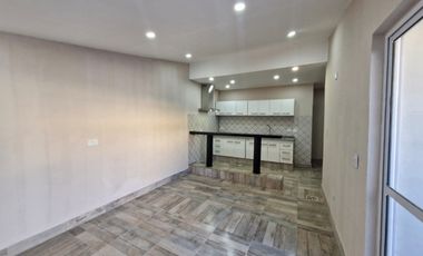 ALQUILER - WILDE. PH TIPO CASA DE 4 AMBIENTES CON PATIO  --- A ESTRENAR  ---