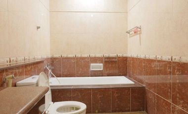 Dijual Rumah Mewah Full Furnished strategis di Taman Century 1 Pekayon
