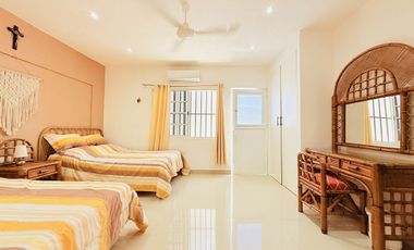 CASA EN VENTA A 60 METROS DEL MAR EN PROGRESO