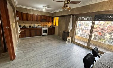 Departamento en  Villa Bosch de 4 Ambientes