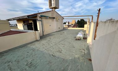 Departamento en  Villa Bosch de 4 Ambientes