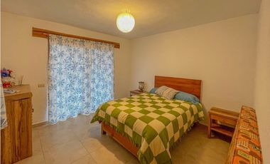 CASA EN RENTA + BUNGALOW AMUEBLADO CERCA DE AVANDARO