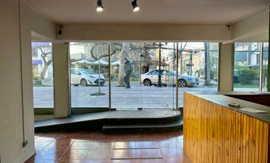 VENTA LOCAL COMERCIAL EN PADRE MARIANO PROVIDENCIA