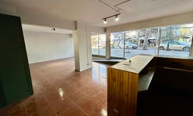 VENTA LOCAL COMERCIAL EN PADRE MARIANO PROVIDENCIA