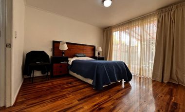 REBAJADA DE LA TASACION! CASA ESQUINA IZARRA