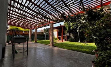 REBAJADA DE LA TASACION! CASA ESQUINA IZARRA