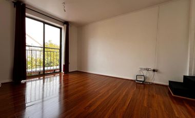 REBAJADA DE LA TASACION! CASA ESQUINA IZARRA