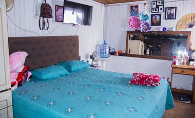 Vende casa
