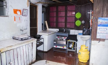 Vende casa