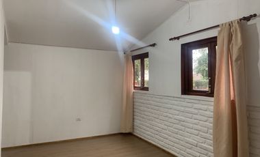 EXCELENTE CASA EN HUELQUEN