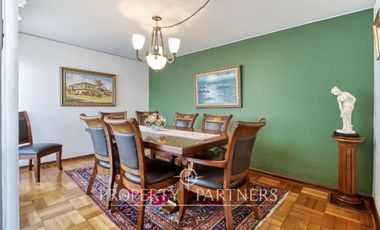 En Venta casa con amplio terreno en Jardines Del Sur