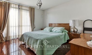 En Venta casa con amplio terreno en Jardines Del Sur