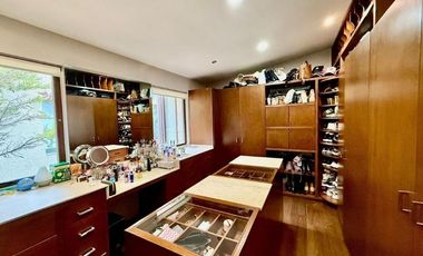Casa en Venta en Hacienda de Valle Escondido