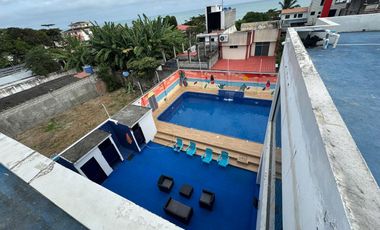 Casa en venta en Tonsupa, a una cuadra playa.