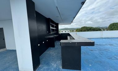 Casa en venta en Tonsupa, a una cuadra playa.