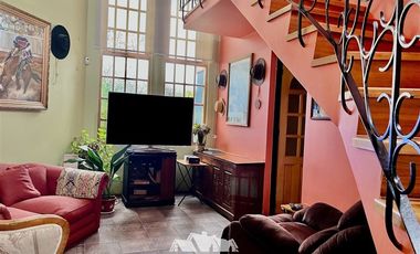 Casa en Venta en avenida san miguel , al frente del colegio ingles