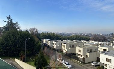 Departamento en Venta en Condominio en Montes Sabinos