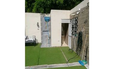 Casa con piscina sector Riasco