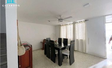 Casa en venta - Espaciosa, Funcional y con potencial de inversión