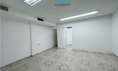 ¡Oportunidad única! Oficina Comercial - Impulsa tu negocio hoy.