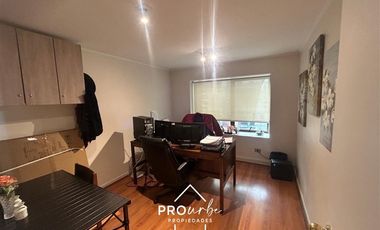 Oficina en Arriendo en Málaga / Apoquindo / Vespucio
