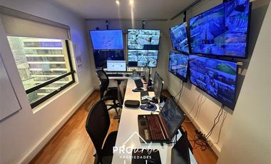 Oficina en Arriendo en Málaga / Apoquindo / Vespucio