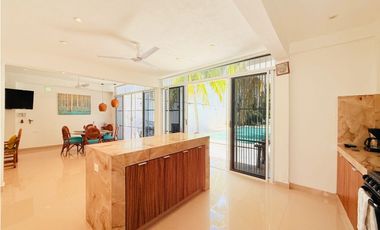 Venta Casa en Progreso Mérida Yucatan con paneles solares