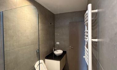 Duplex en alquiler 2 dorm y dos baños en una sola planta! San Ignacio!