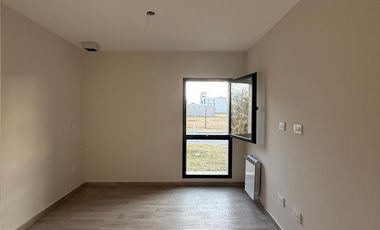 Duplex en alquiler 2 dorm y dos baños en una sola planta! San Ignacio!
