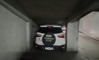 venta Cochera planta baja pellgrini