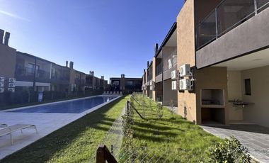 Venta Departamento con Jardín - Cañada Village III - Pilar