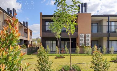 Venta Departamento con Jardín - Cañada Village III - Pilar