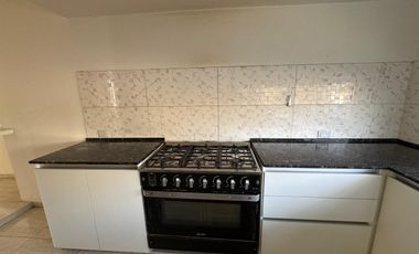 Alquiler Casa 3 dorm y pileta en Barrio La Castellana Neuquen