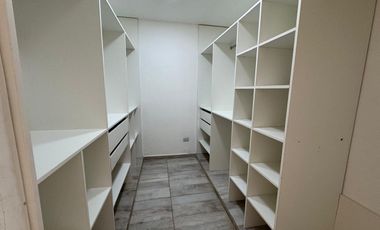 Alquiler Casa 3 dorm y pileta en Barrio La Castellana Neuquen