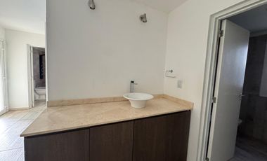 Alquiler Casa 3 dorm y pileta en Barrio La Castellana Neuquen