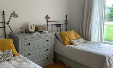 Venta Excelente Casa 4 Dormitorios en Centauros
