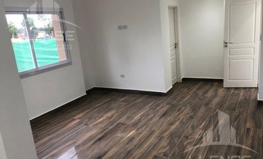 Casa 4 ambientes en alquiler y venta - Hudson Park