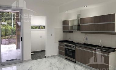 Casa 4 ambientes en alquiler y venta - Hudson Park