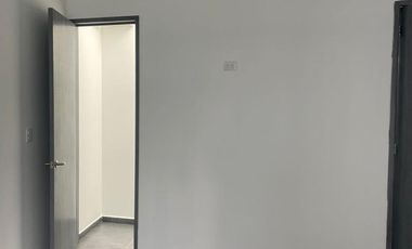 Oficina Plaza Comercial Renta