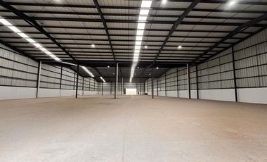 Bodega en Renta 4,000m2, a 5 minutos del aeropuerto, El Refugio