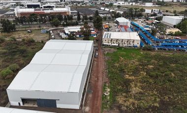 Bodega en Renta 4,000m2, a 5 minutos del aeropuerto, El Refugio